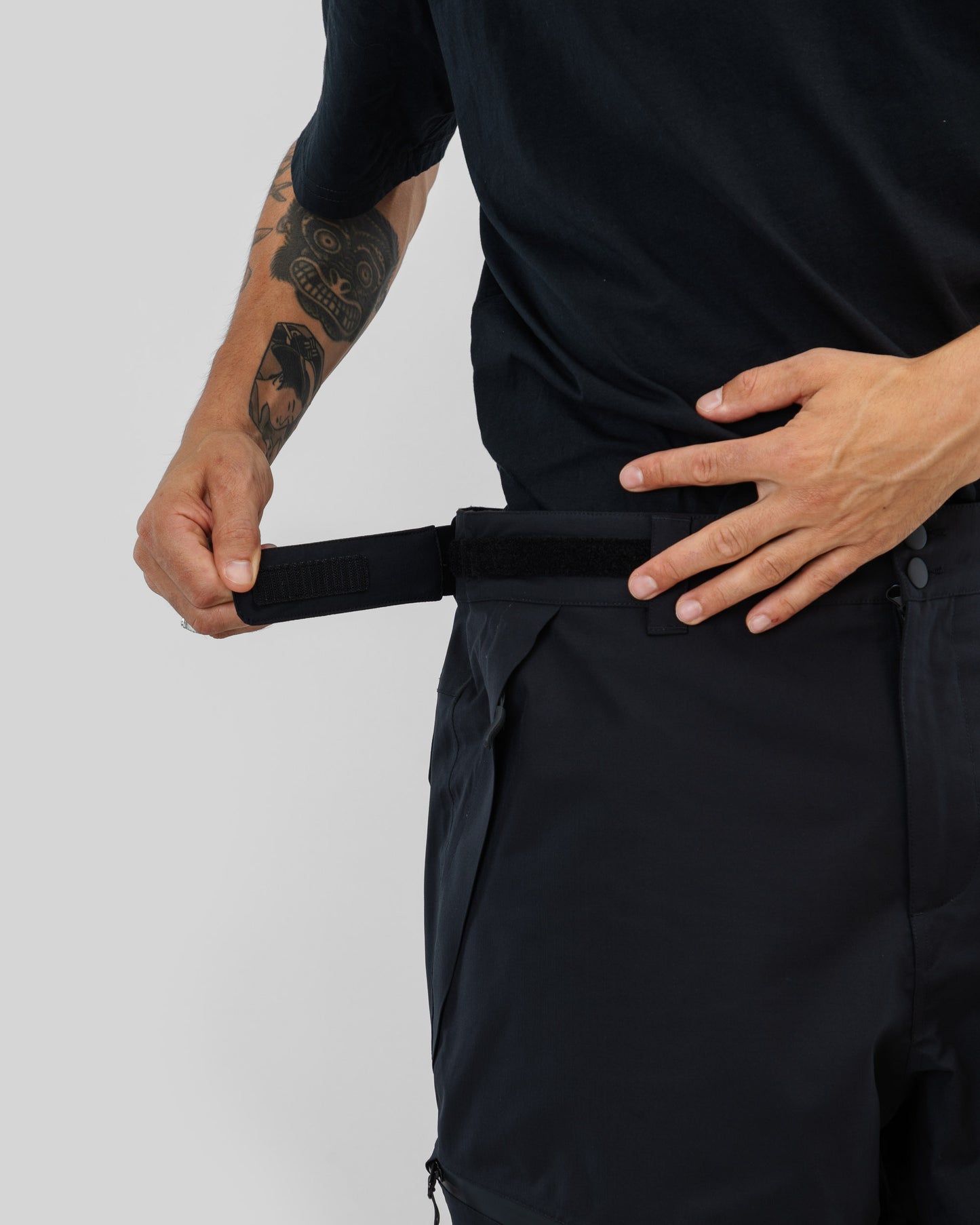 Beyond Medals Zip Pants 2L 2026