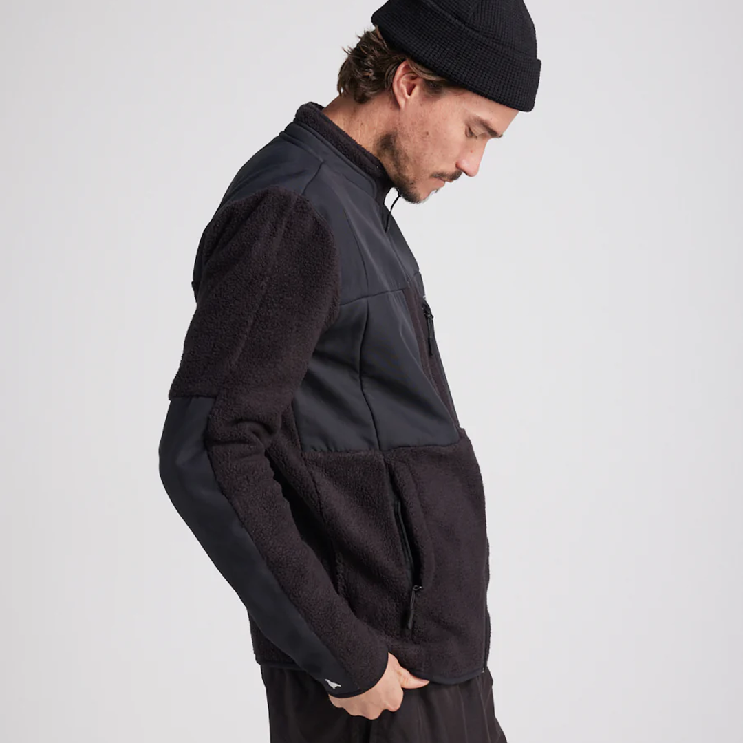 Yuki Threads Summit Sherpa – Black