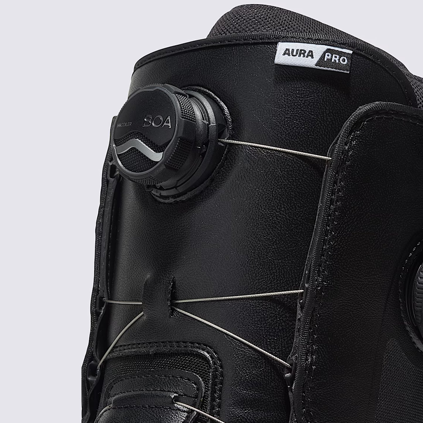 2025 Vans Aura Pro Boots