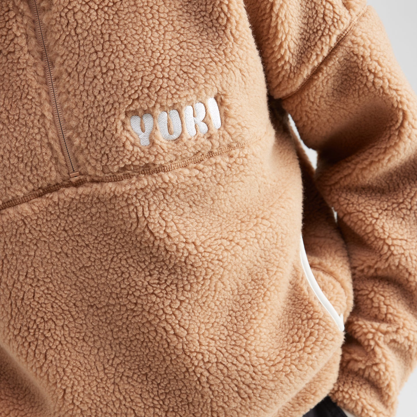 2025 Yuki Threads Kirli Fleece Tan Detail Logo