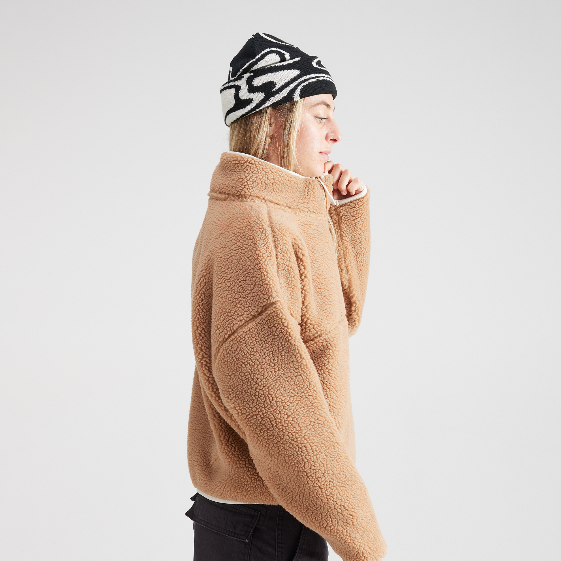 2025 Yuki Threads Kirli Fleece Tan Side