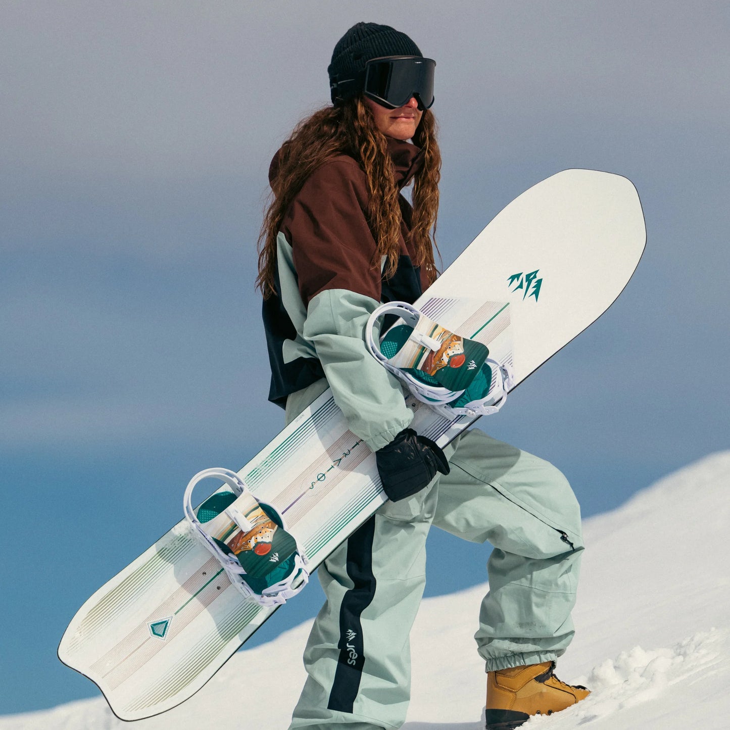 2027 Jones Women's Stratos Snowboard