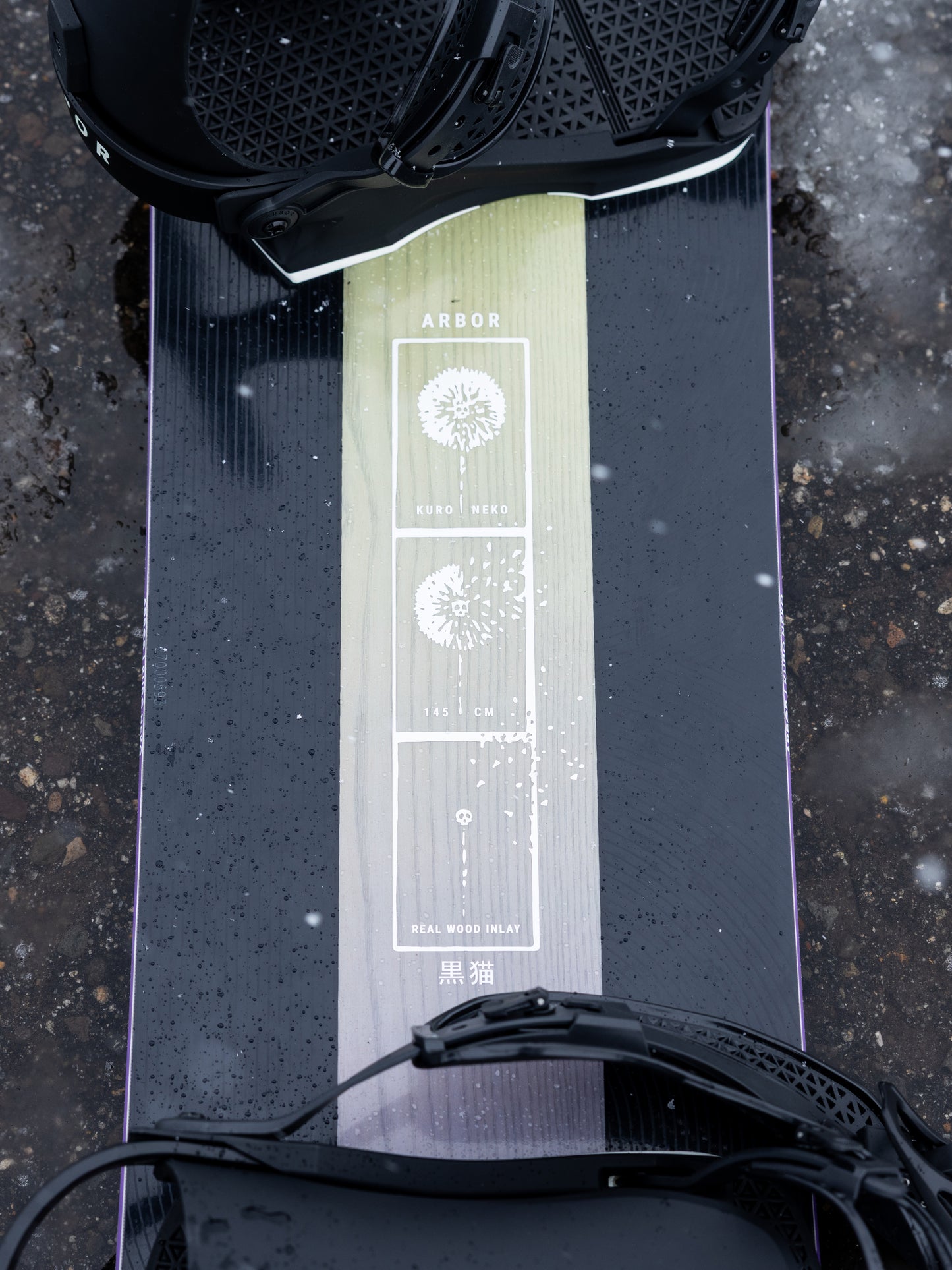 2027 Arbor Kuro Neko Snowboard