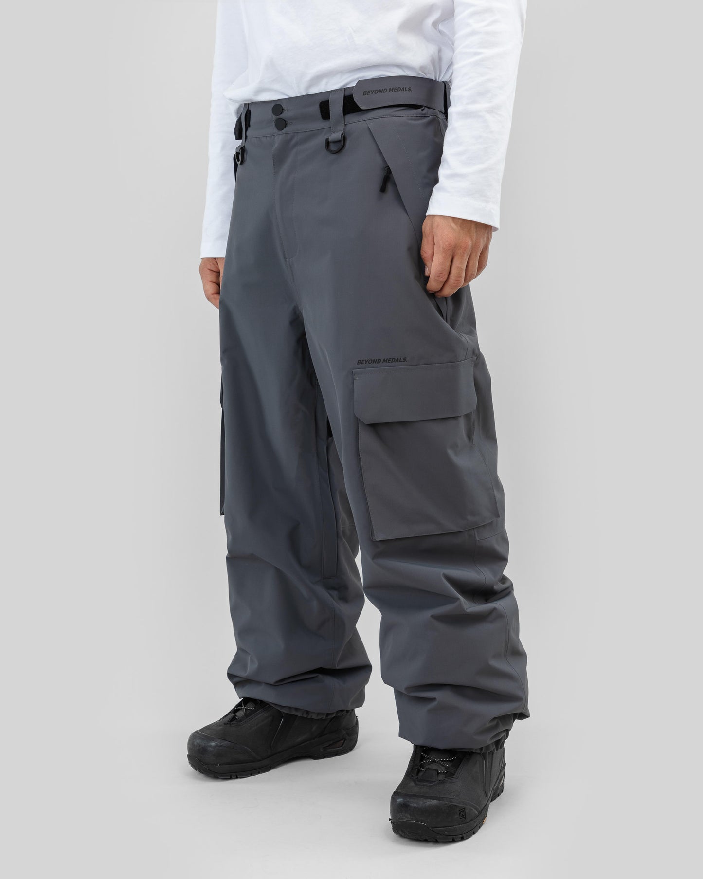 Beyond Medals Cargo Pants 2L 2026