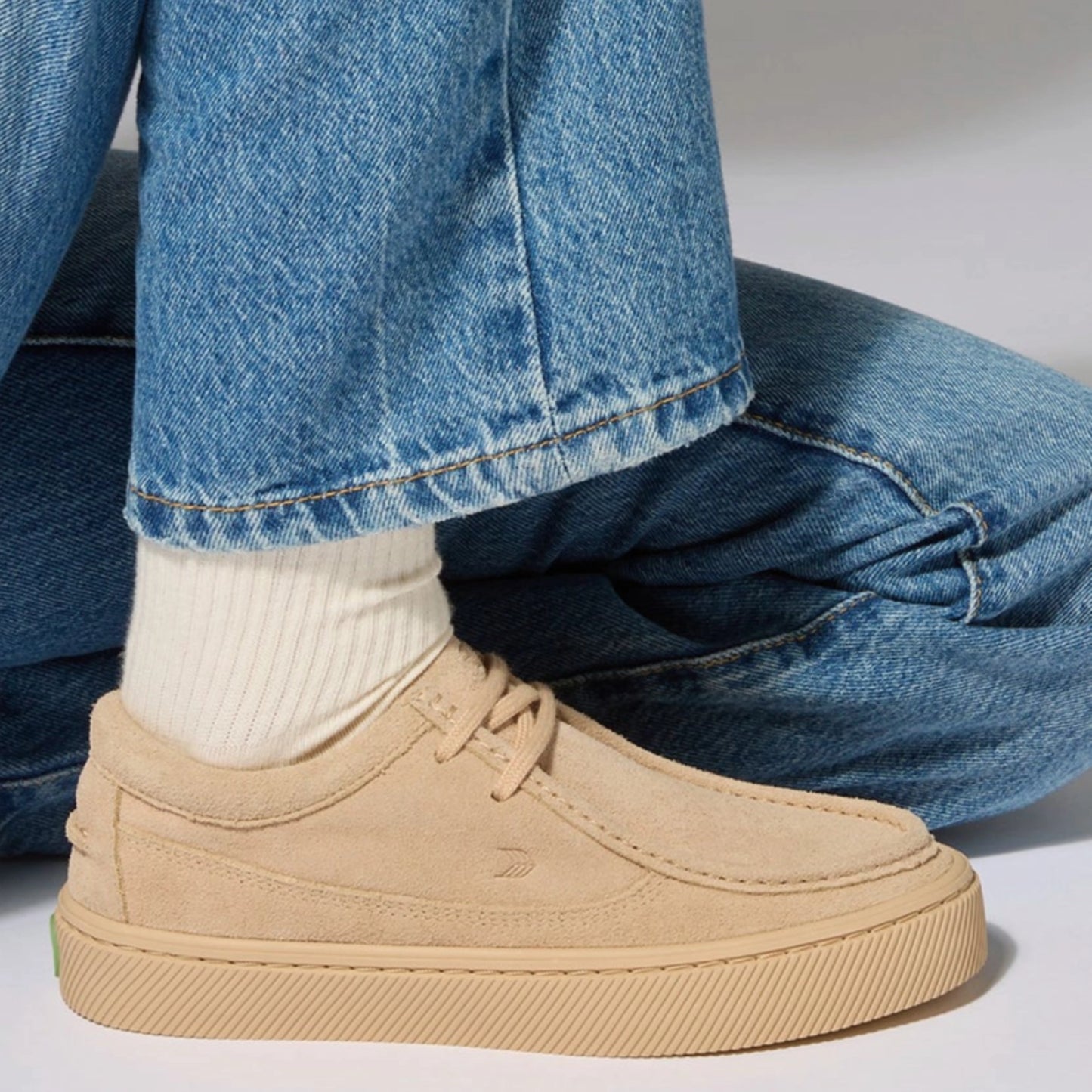 Cariuma TECO Suede Unisex Sneaker