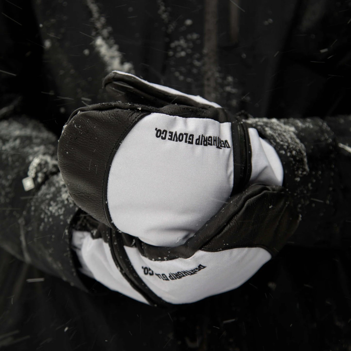 Deathgrip Glove Co. - Werewolf Mitt 2026