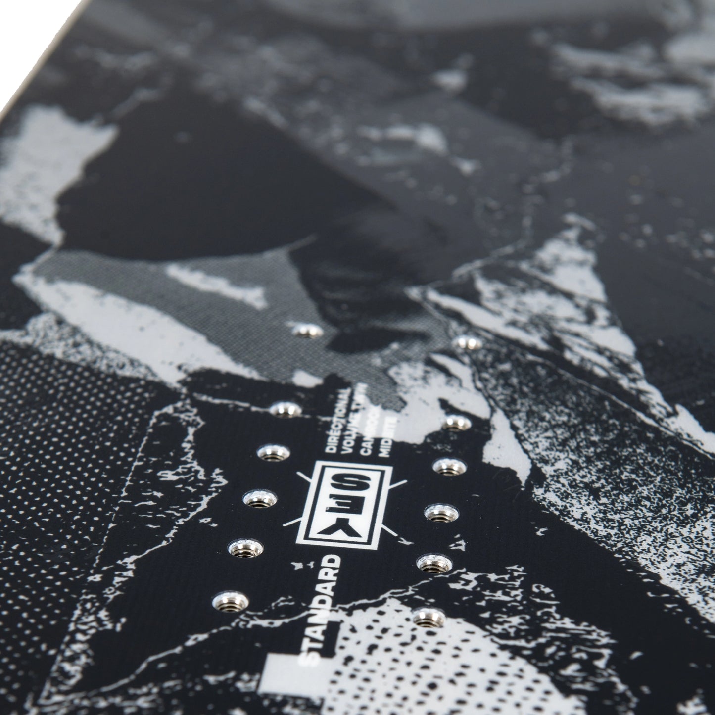 2027 Yes Standard Snowboard