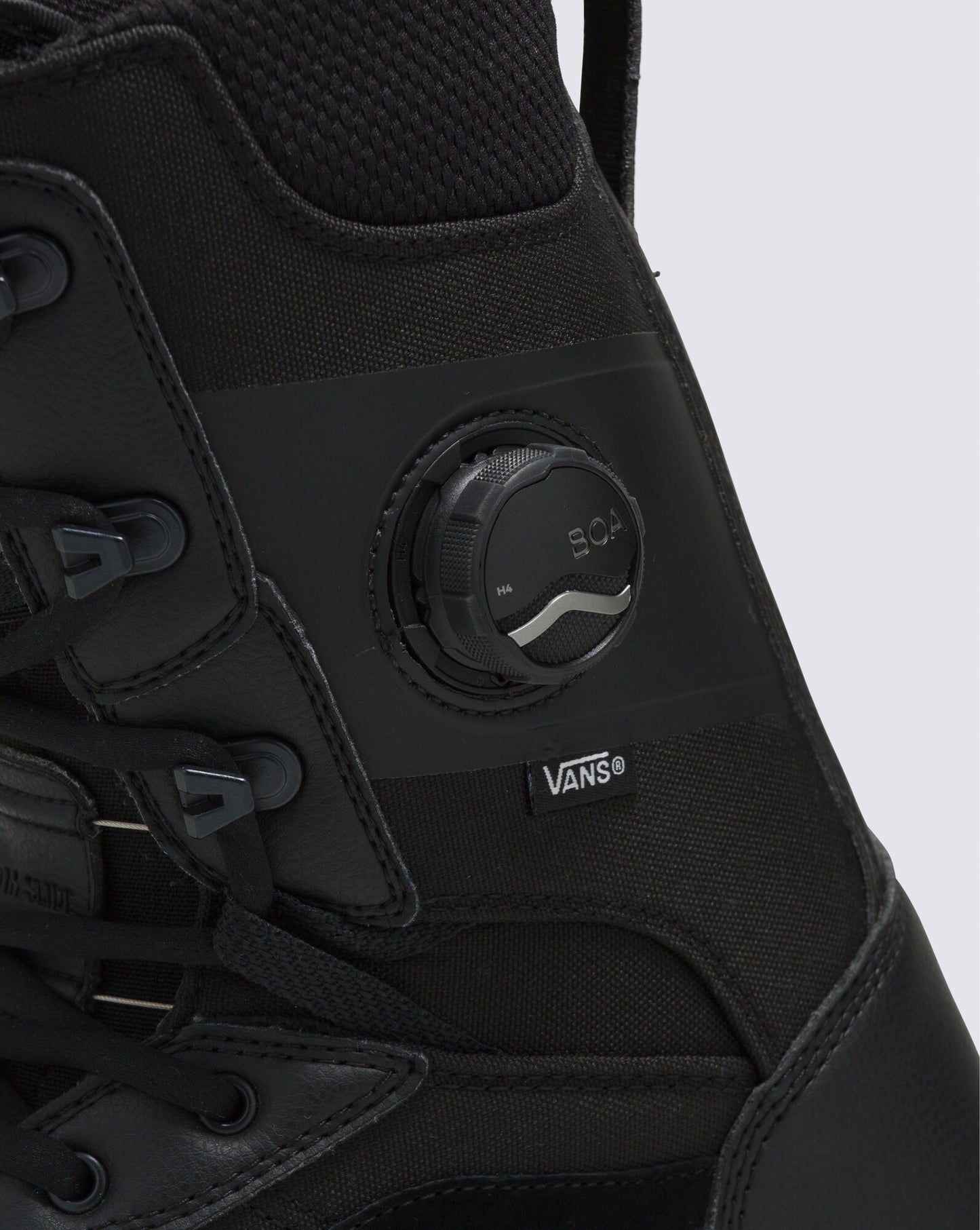 2026 Vans Invado Pro Snowboard Boot