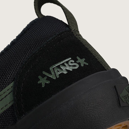 Vans Skate Old Skool 36+ by Atiba Jefferson