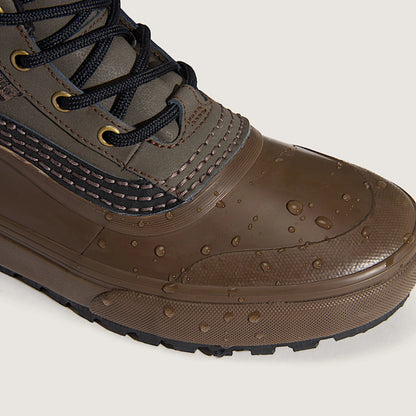 Vans MTE Standard Mid Waterproof Boot