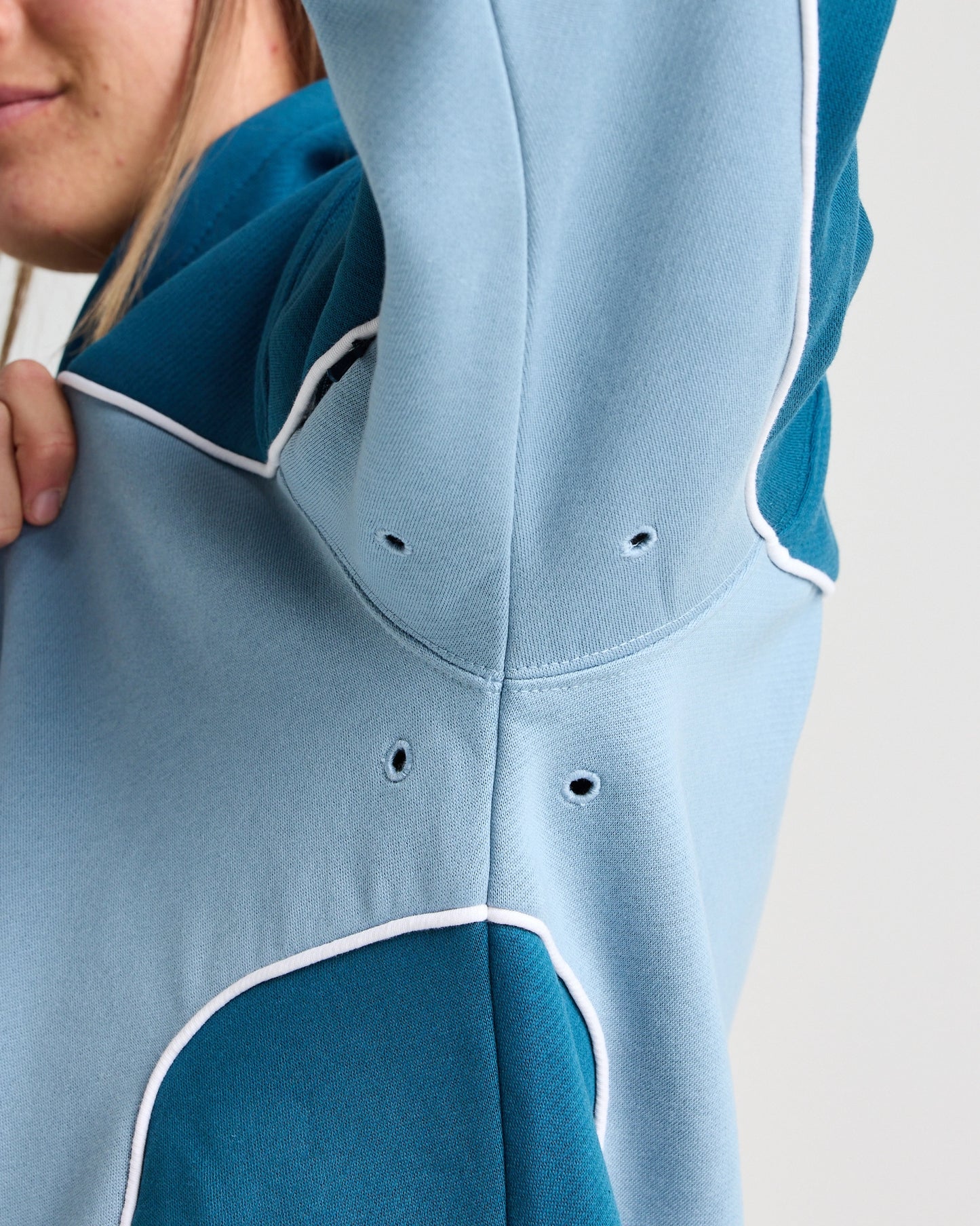 2026 Yuki Threads Mobbin Hoodie