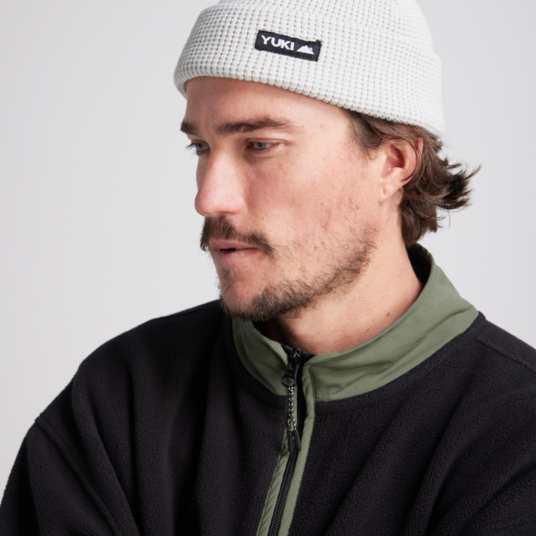 Yuki Threads Monte Fleece – Black