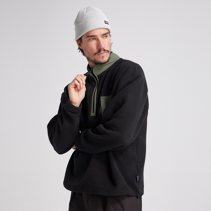 Yuki Threads Monte Fleece – Black