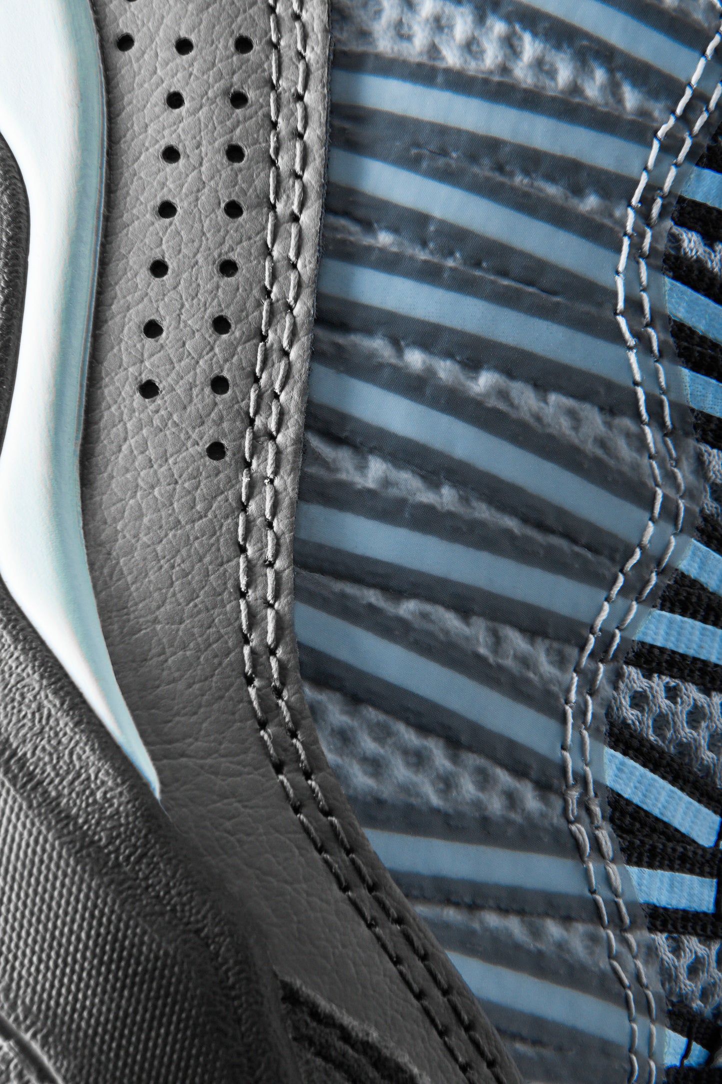 éS Imprint Skate Shoe