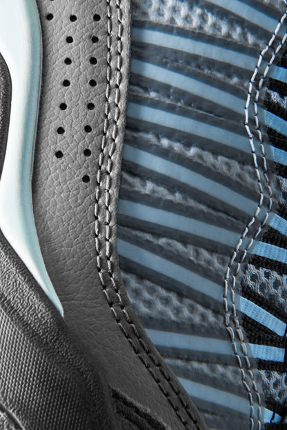 éS Imprint Skate Shoe