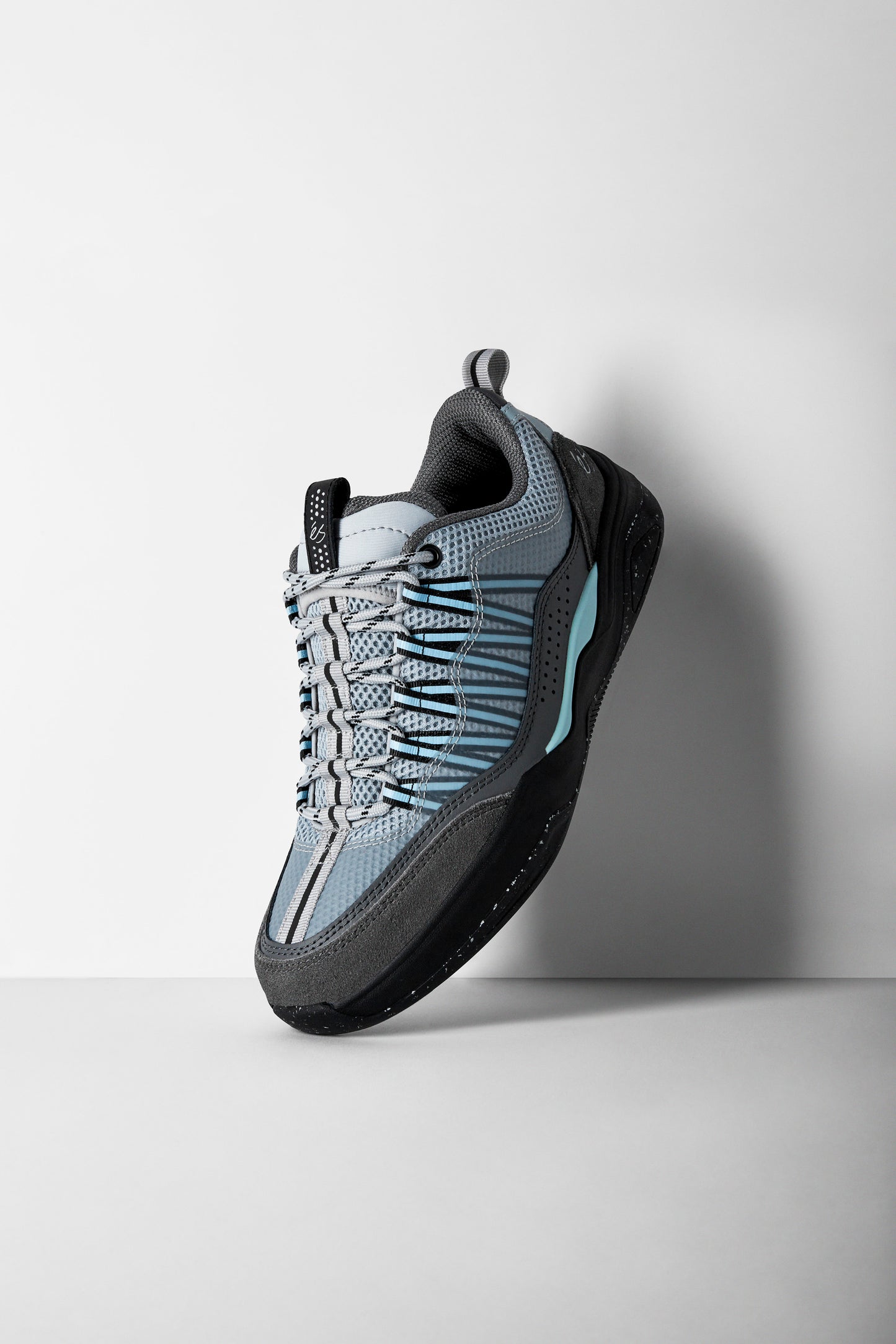 éS Imprint Skate Shoe